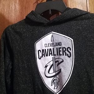 Boys med. Cavs Hoodie